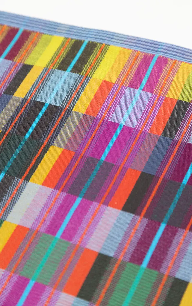 #108A_basket-teatowel-3.webp