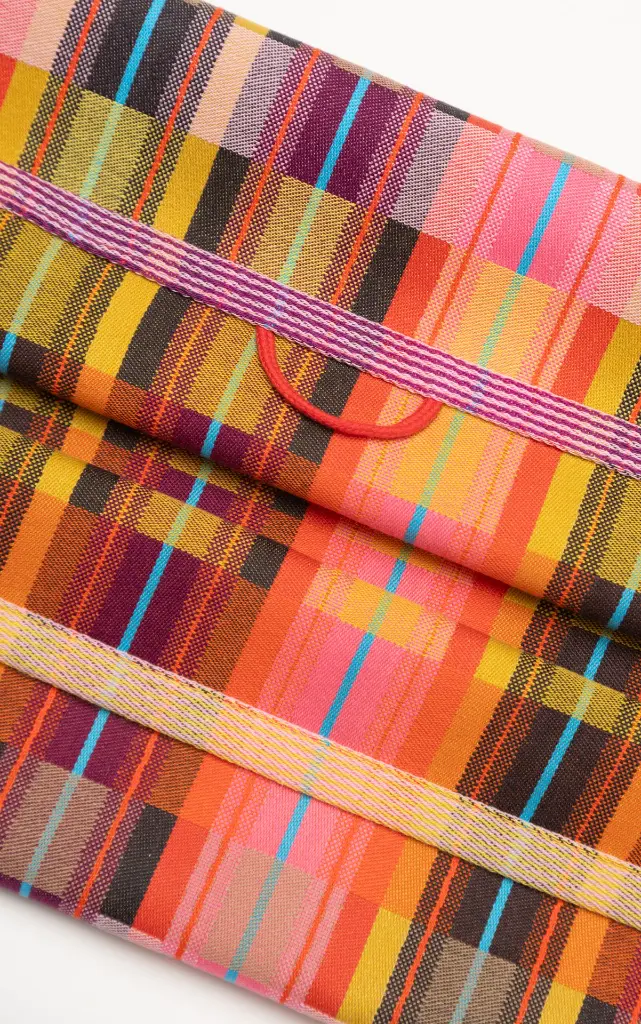 #108B_basket-teatowel-5.webp