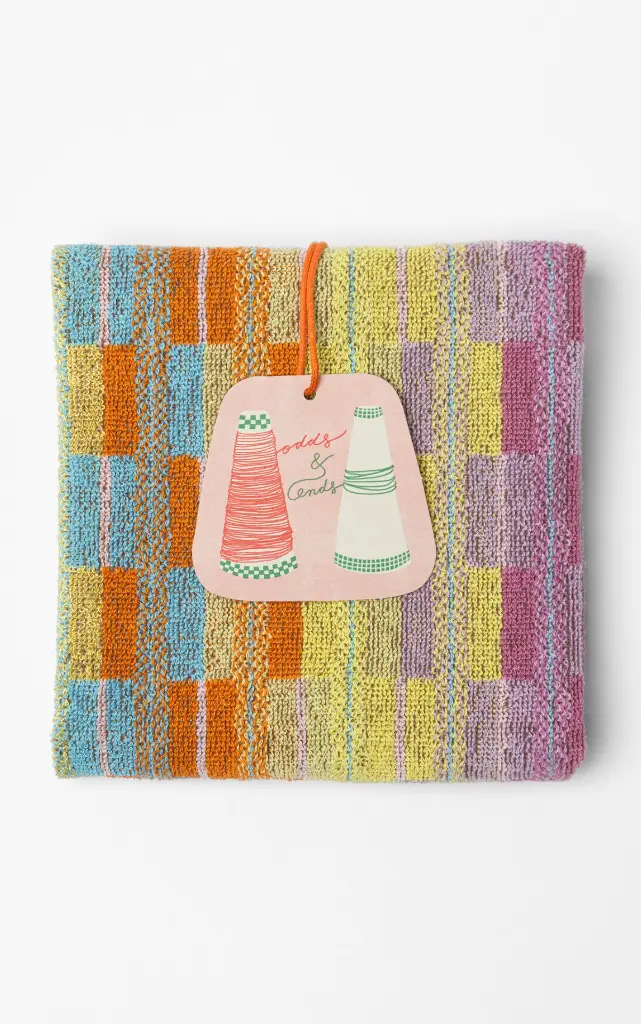 #109_basket-kitchentowel-6.webp